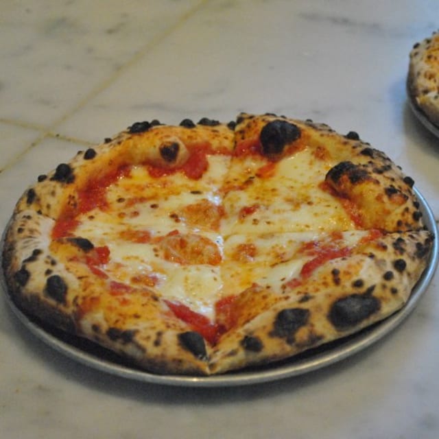 Kid's Cheese Pizza.