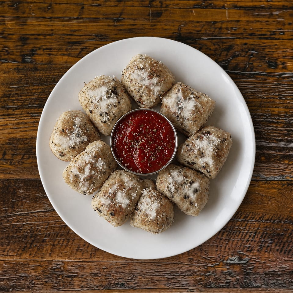 Garlicky Bread-Bites.